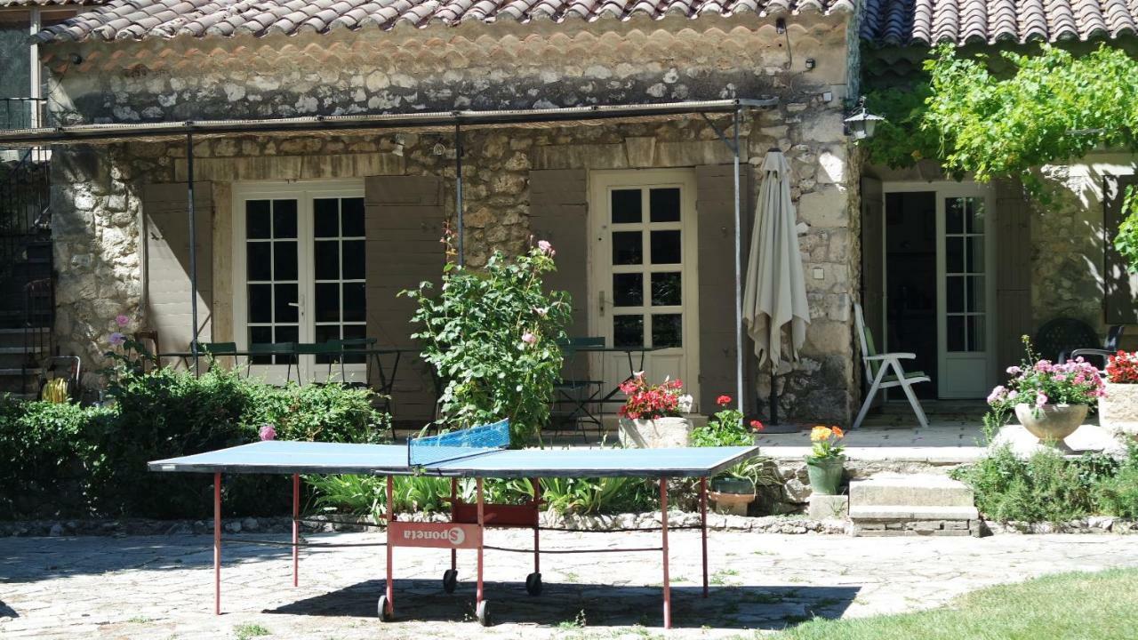 Mas Grimaud - Gite- Studio Et Chambres D'Hotes Familiales Eygalières Εξωτερικό φωτογραφία